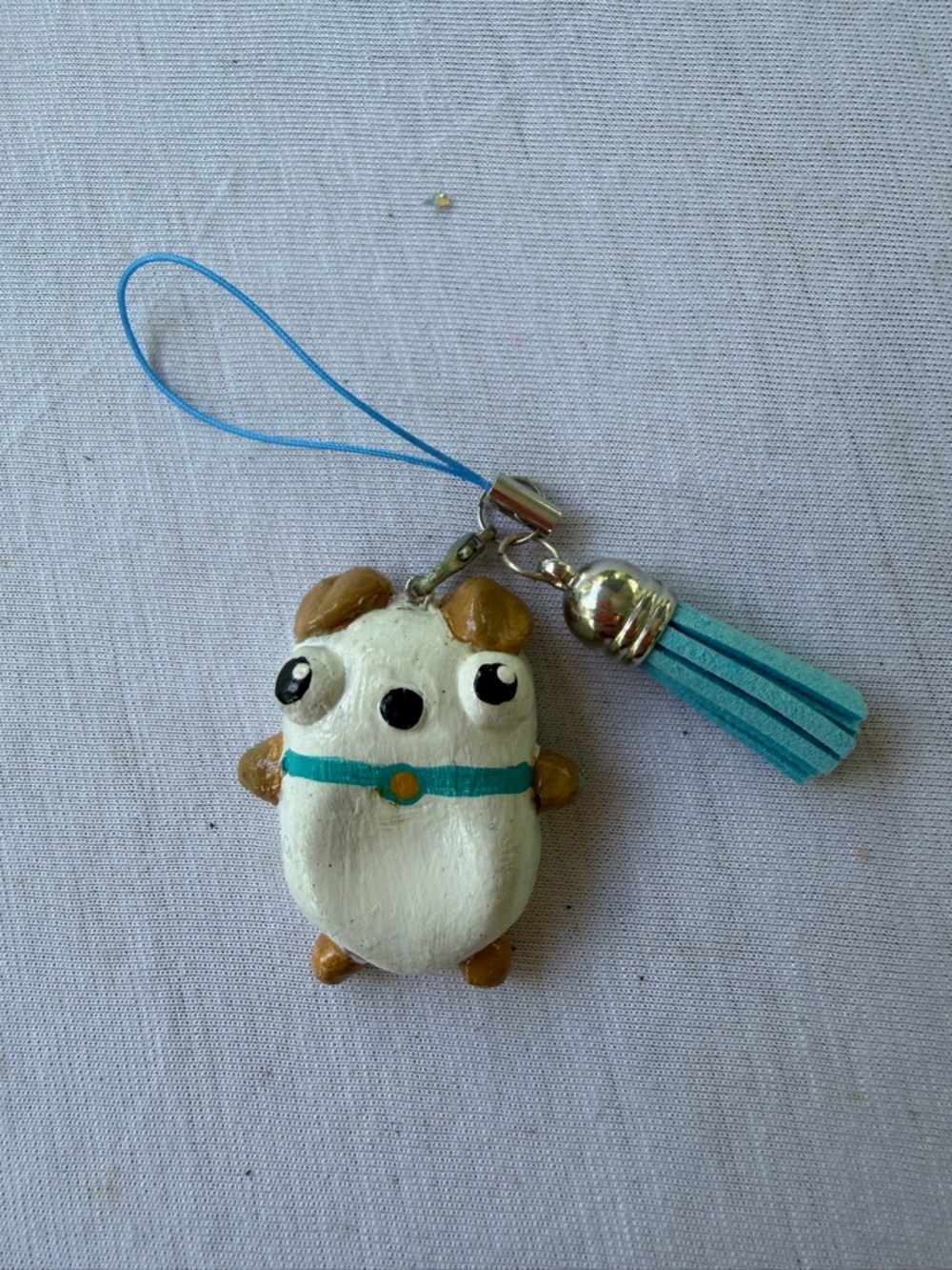 Cute Blue-Accented White Dog Keychain Charm for Small Pets Accessories